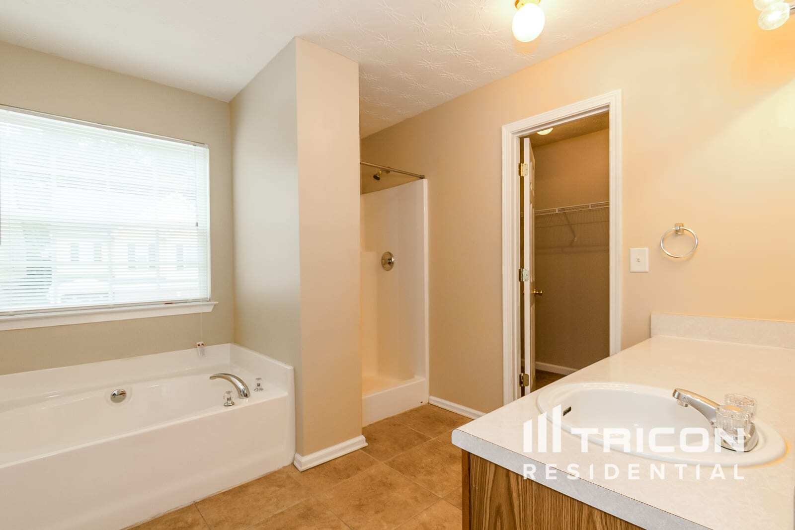 Building Photo - 229 Rankin Cir