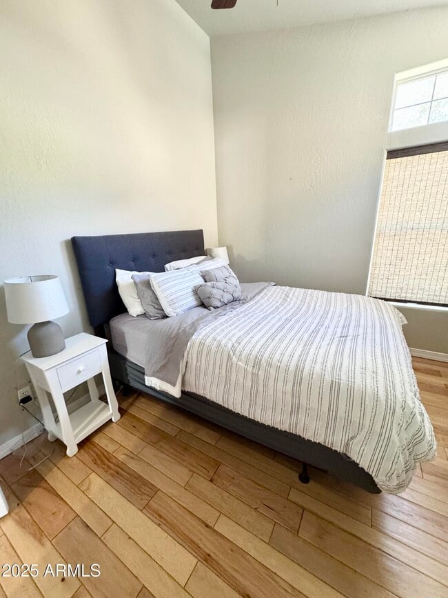 Building Photo - 4027 E Rancho Del Oro Dr