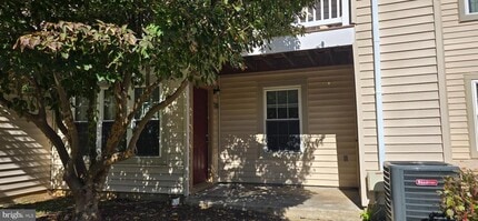 Building Photo - 8883 Rusland Ct