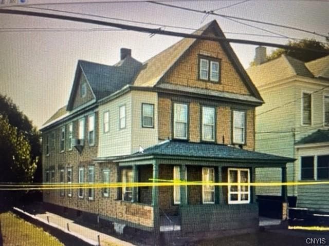 Primary Photo - 115 Freeman Ave