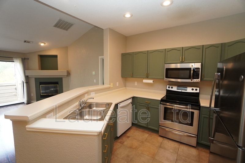 Building Photo - 7474 S Alkire St