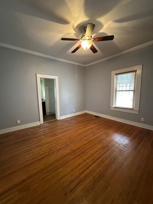 Building Photo - Village of West Greenville home with a lar...