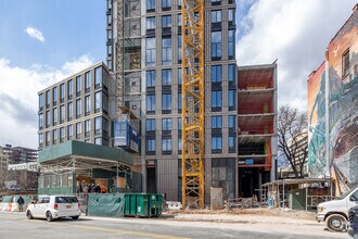 Building Photo - 505 Summit