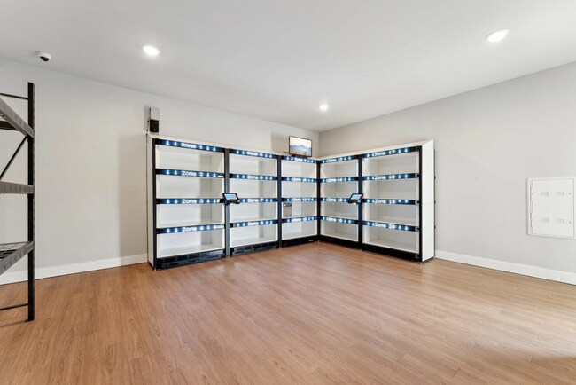Building Photo - 10800 Colonial Gtwy Dr