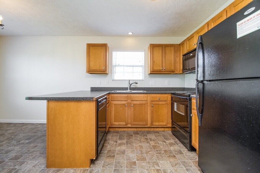 Building Photo - 1533 Passage Dr