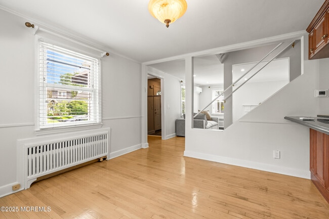 Building Photo - 608 Corlies Ave