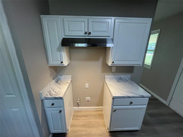 Building Photo - 2911 Millmar Dr