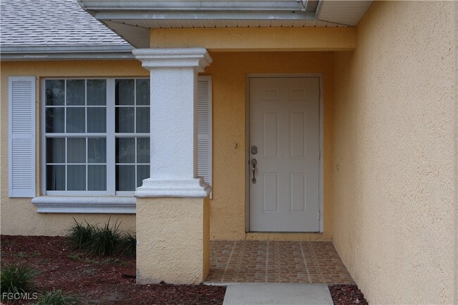 Building Photo - 3805 22nd St SW