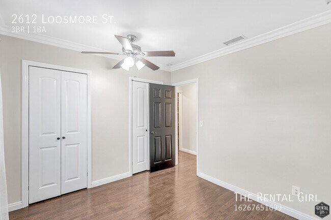 Building Photo - Spacious 3 Bedroom Single Family Home | Fu...