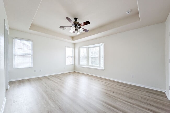 Building Photo - 10914 Chestnut Path Way