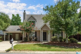 Building Photo - 205 Brookhollow Dr