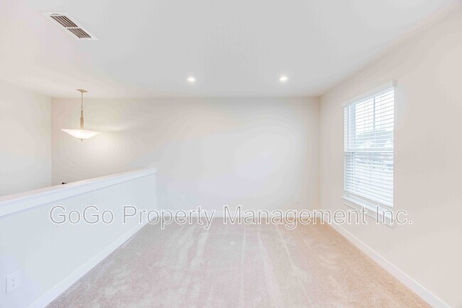 Building Photo - 317 Wyandot Wy