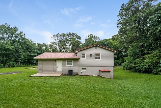 Building Photo - 754 Cedar Crest Ln