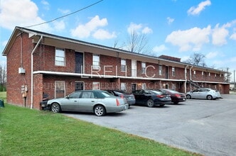 Building Photo - 160 W Blue Lick Rd