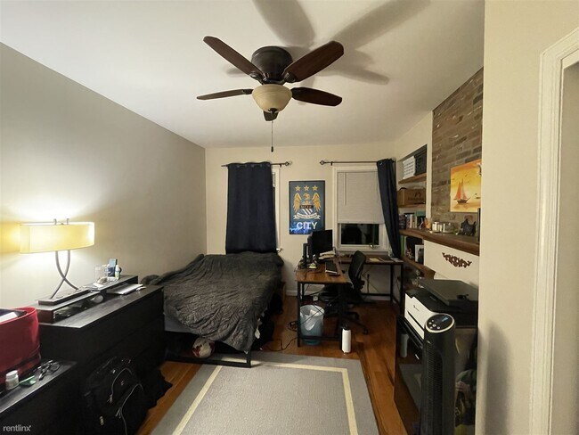 Building Photo - 4 br, 2.5 bath House - 2619 Jane St