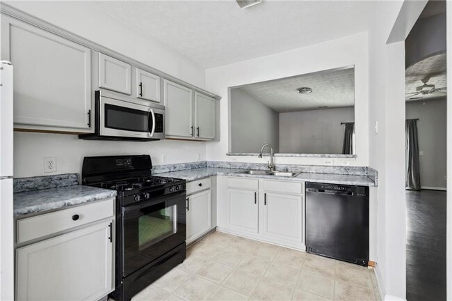 Building Photo - 179 Pearl Chambers Dr