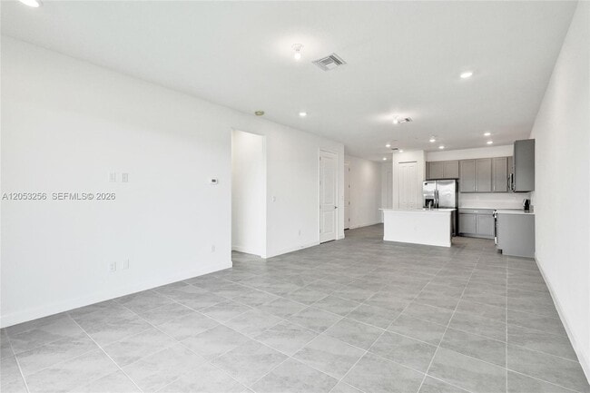 Building Photo - 3783 Harborside Ave