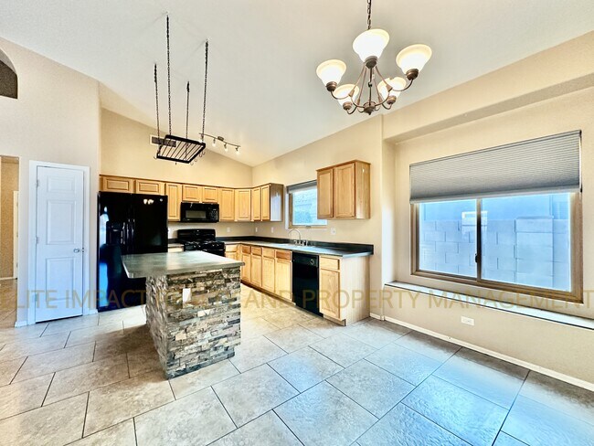 Building Photo - 8999 E Marci Lynne Way