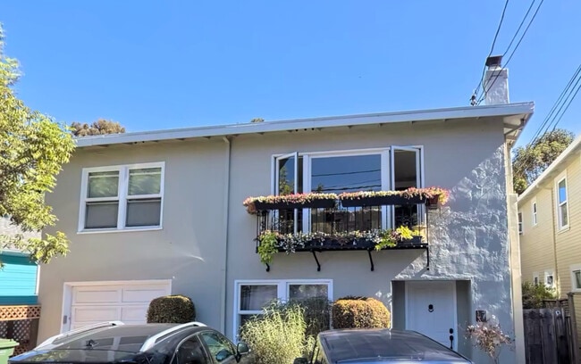 Building Photo - 47 Belle Ave