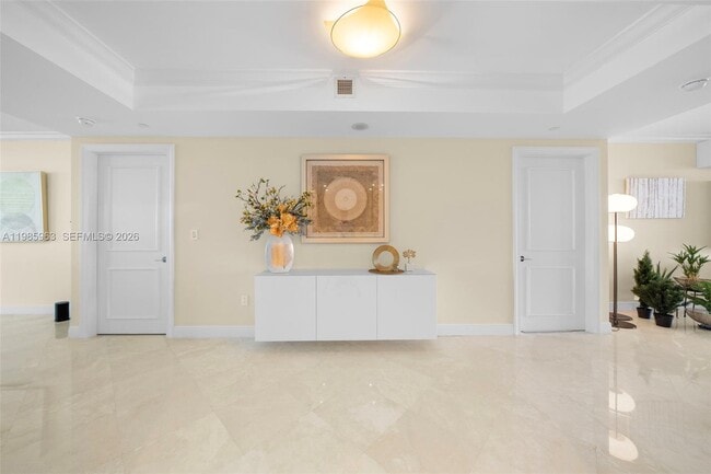 Building Photo - 781 Crandon Blvd