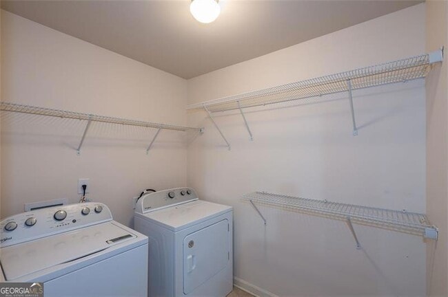 Building Photo - 1555 Creek Bend Ln NW