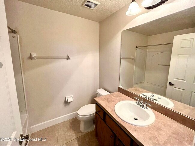 Building Photo - 3641 Titanic Cir