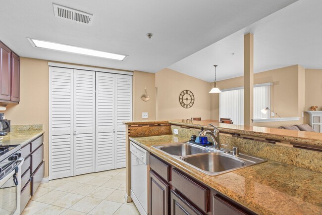 Building Photo - Extremely private and modern gated complex...