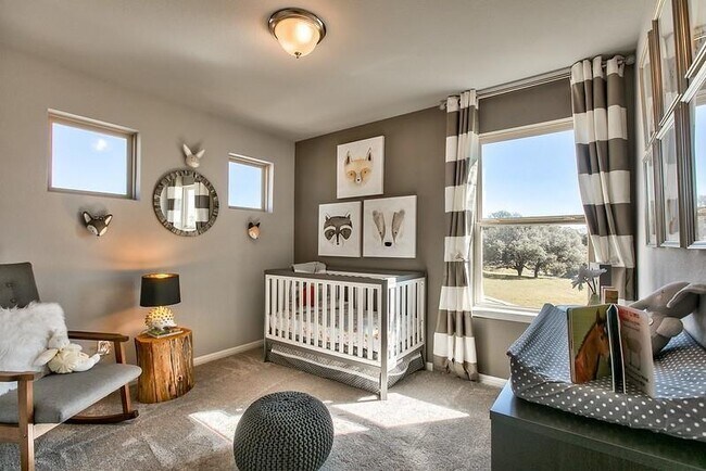 Building Photo - 420 Staunton Dr
