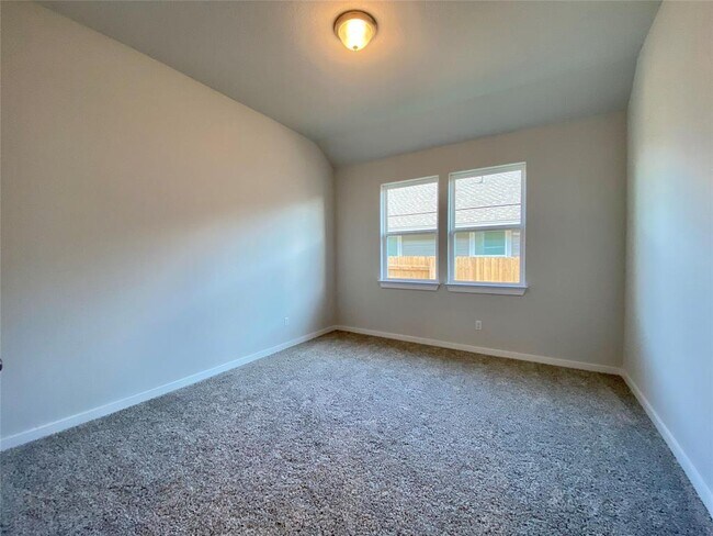 Building Photo - 110 Joseph Hawkins Ln