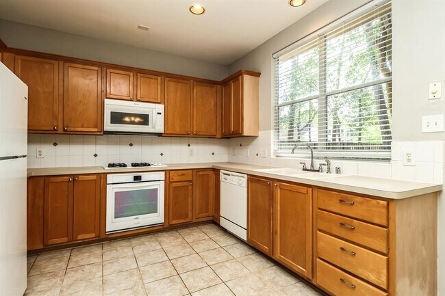 Building Photo - 159 W Sundance Cir
