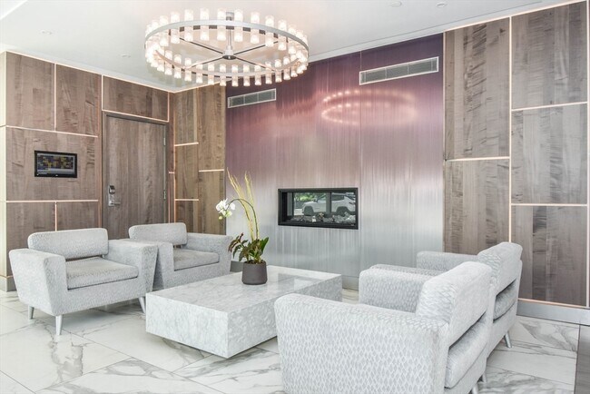 Building Photo - 10 Museum Way