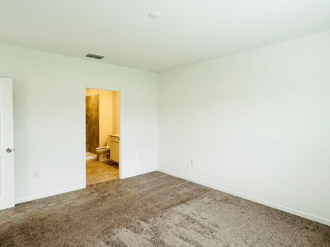 Building Photo - 972 Harold Pass