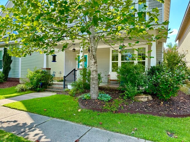 Building Photo - 47 Pokeberry Bend Dr