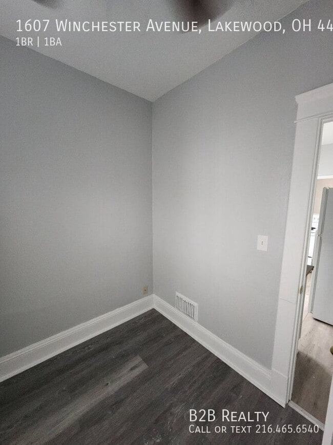 Building Photo - 1607 Winchester Ave