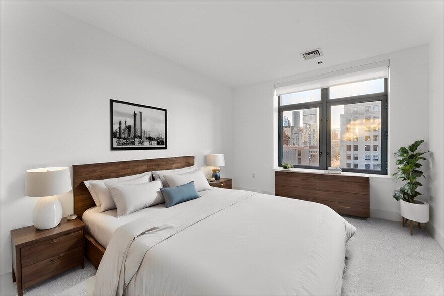 Building Photo - 425 Boylston St