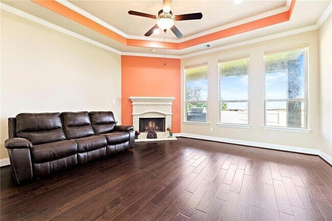 Building Photo - 4411 Caldwell Palm Cir