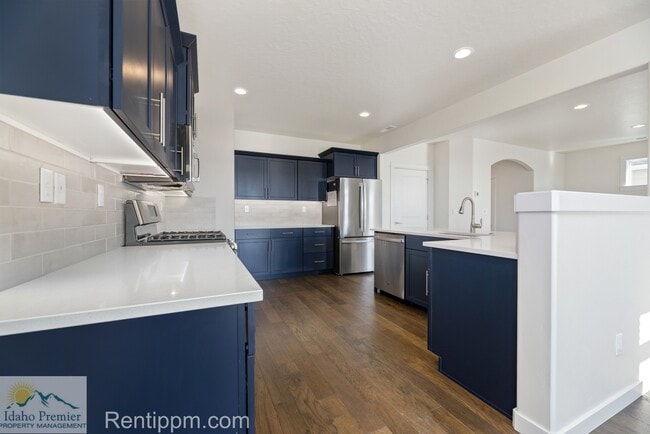 Building Photo - 10469 W Royal Fern Ct