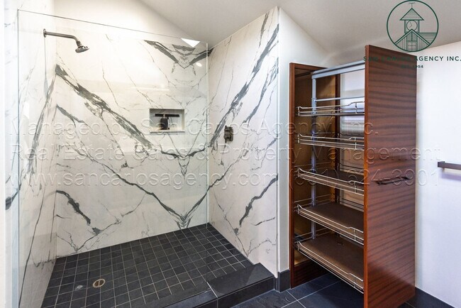 Building Photo - Custom Three Bedroom Carmel Valley Ranch Townhouse