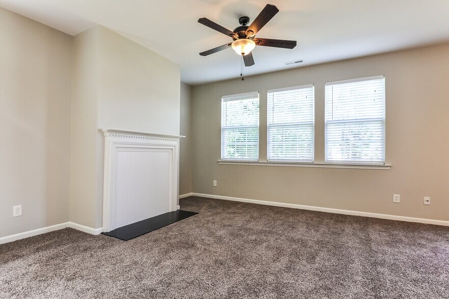Building Photo - 8904 Elizabeth Bennet Pl
