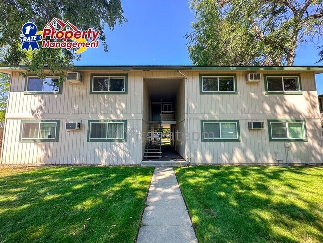 Primary Photo - 783 Belmont St