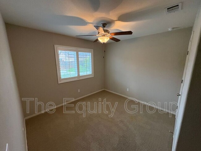 Building Photo - 2128 N Highland St