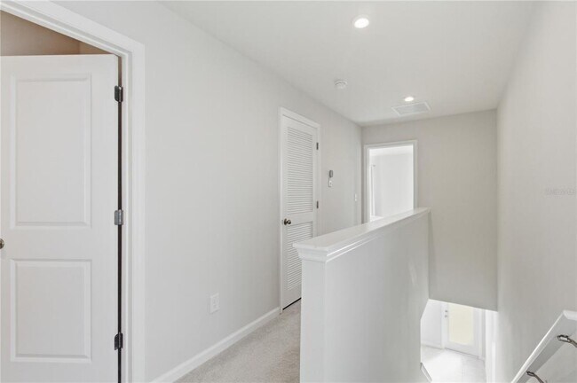 Building Photo - 4740 Old Blush St