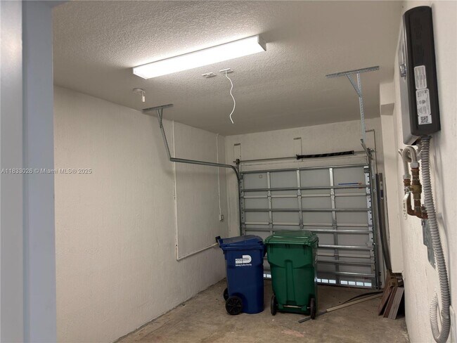 Building Photo - 12925 NW 23rd Pl