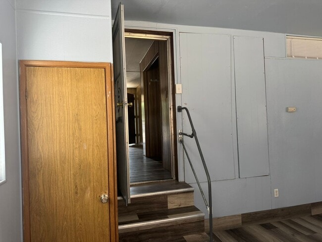 Building Photo - 1805 Surf and Sand Dr