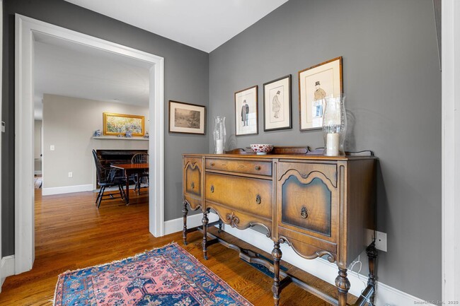 Building Photo - 138 School House Rd