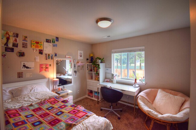 Building Photo - 10620 101st St Ct SW