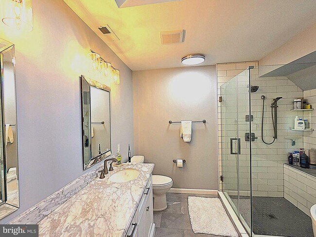 Building Photo - 5270 Ellicott Dr