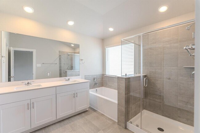Building Photo - 1452 Waggoner Rnch Trl