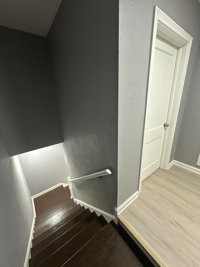 Building Photo - 3150 Belden Cir