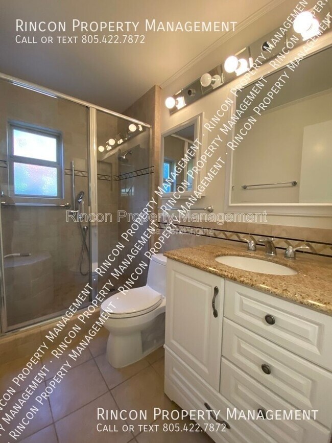 Building Photo - 555 Skyline Rd